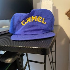 Camel Hat vintage!